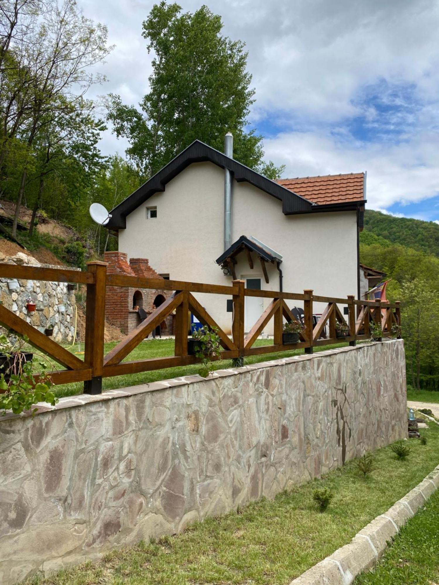 Kuca Za Odmor ,,Balkan” Villa Crni Vrh Exterior photo